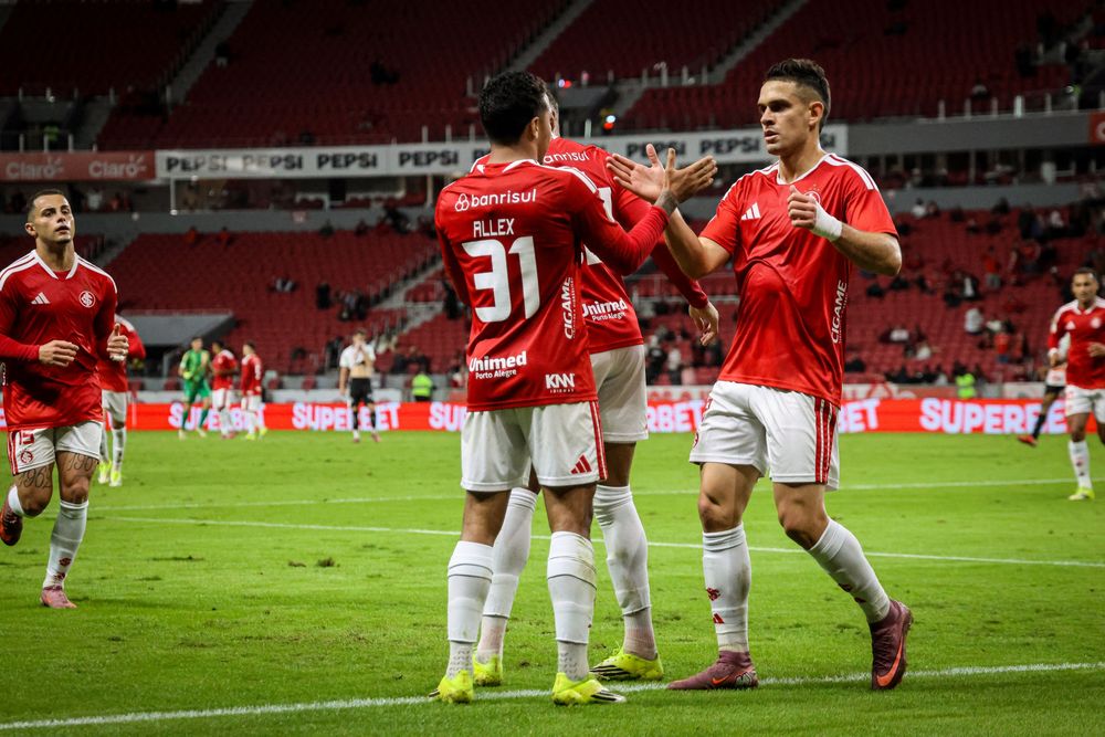 Inter vence e avança na Copa do Brasil!