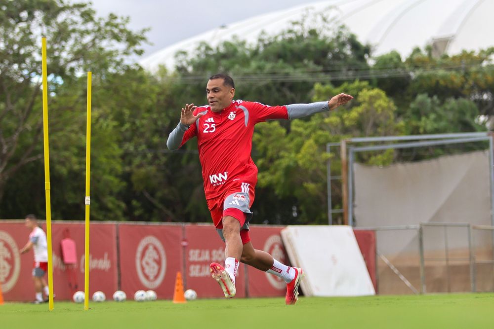 Colorado encara ventania e trabalha forte no CT