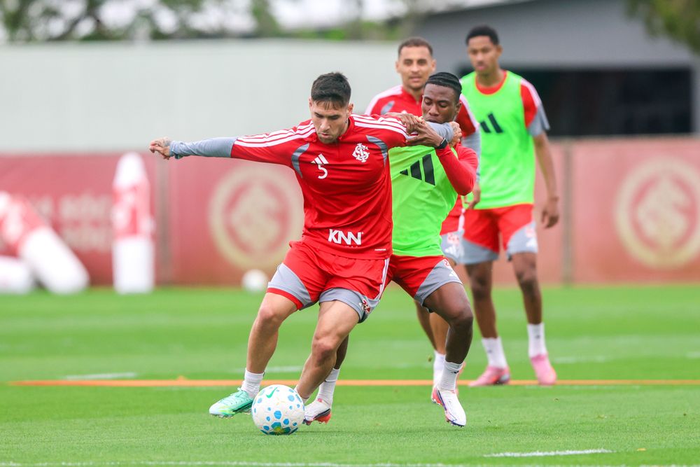 Preparação para o duelo com o Corinthians