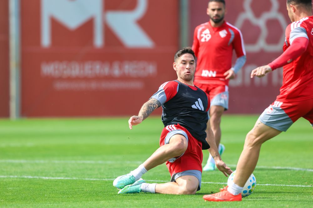 Penúltimo trabalho para duelo com Corinthians