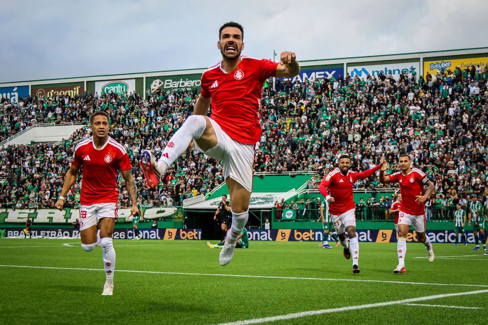 Inter vence em Chapecó!