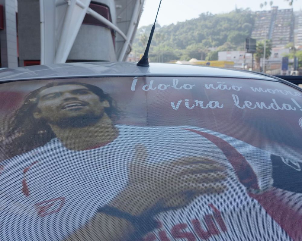 Museu do Inter realiza exposição com o carro do ídolo Fernandão