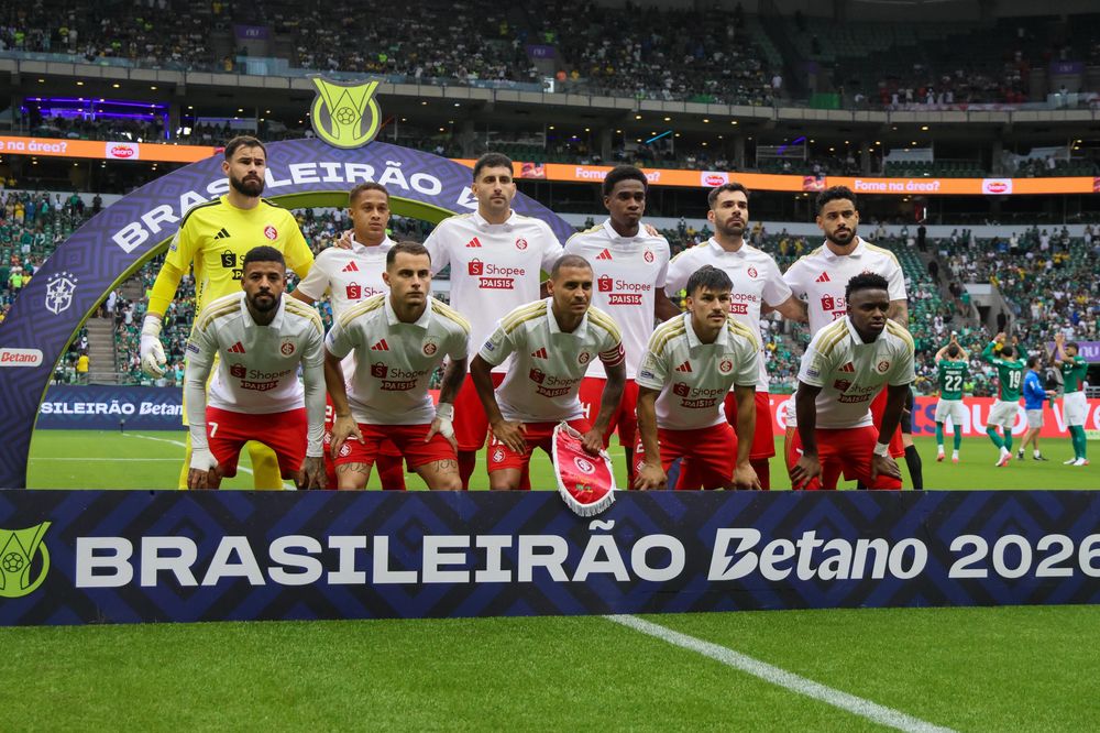 Após dois jogos em São Paulo, onde garantiu a classificação sobre o Corinthians ...