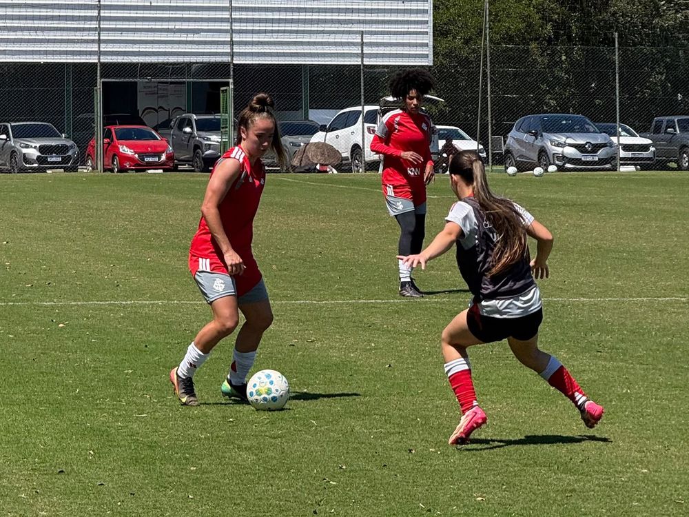 Gurias Coloradas intensificam preparação para duelo da Copa do Brasil